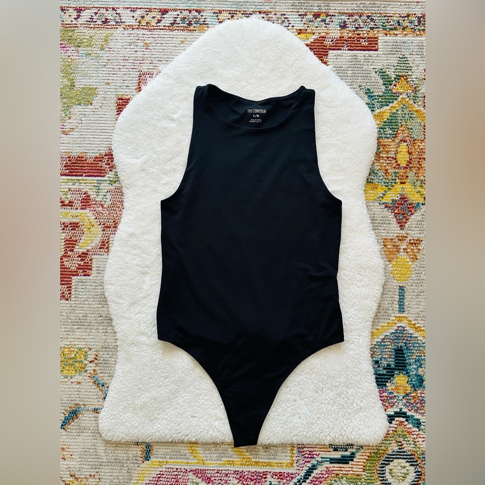 Black Sleeveless Women’s Bodysuit Size LARGE